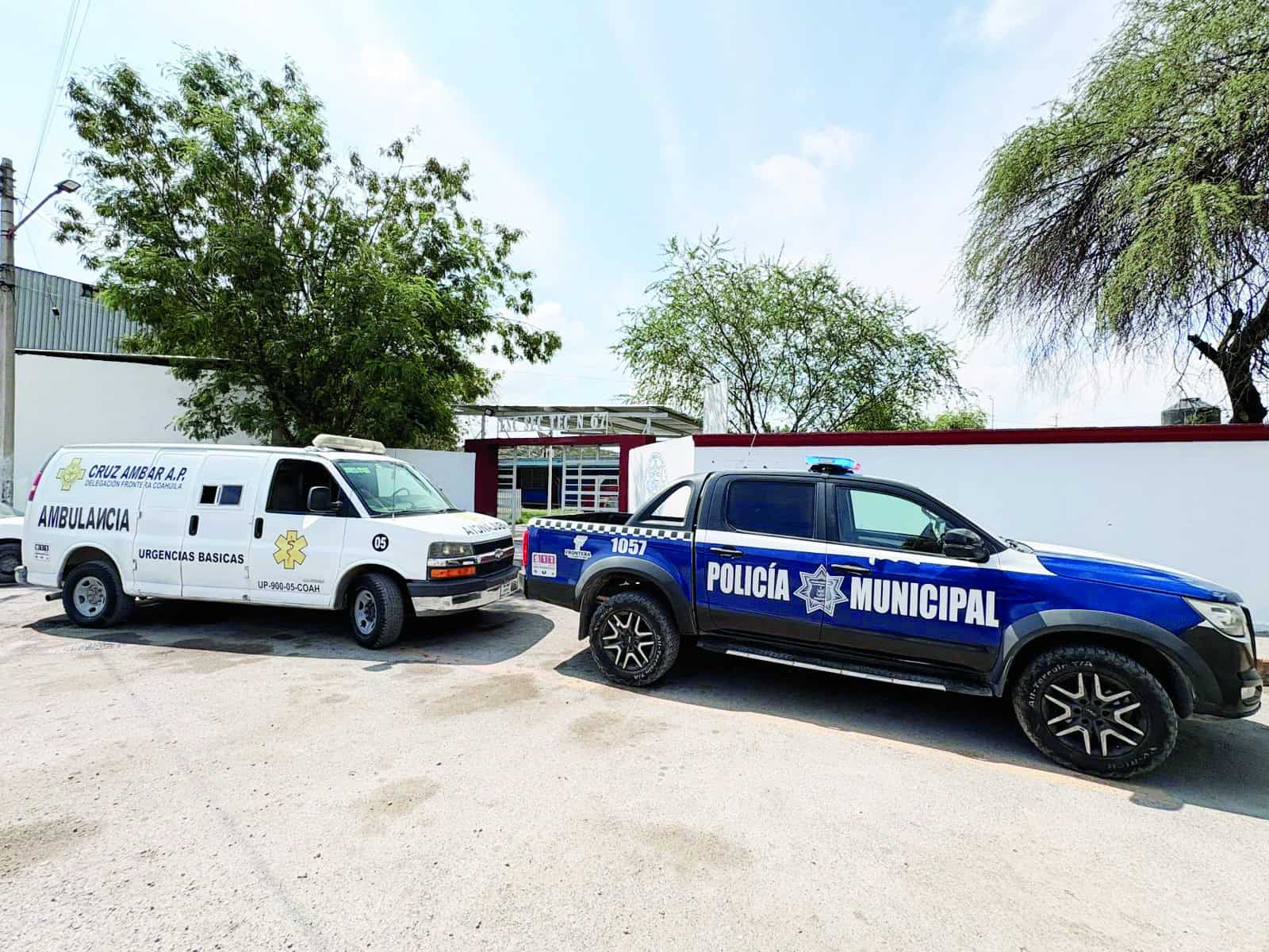 Problema de drenaje en Frontera causa suspensi&oacute;n de clases en secundaria
