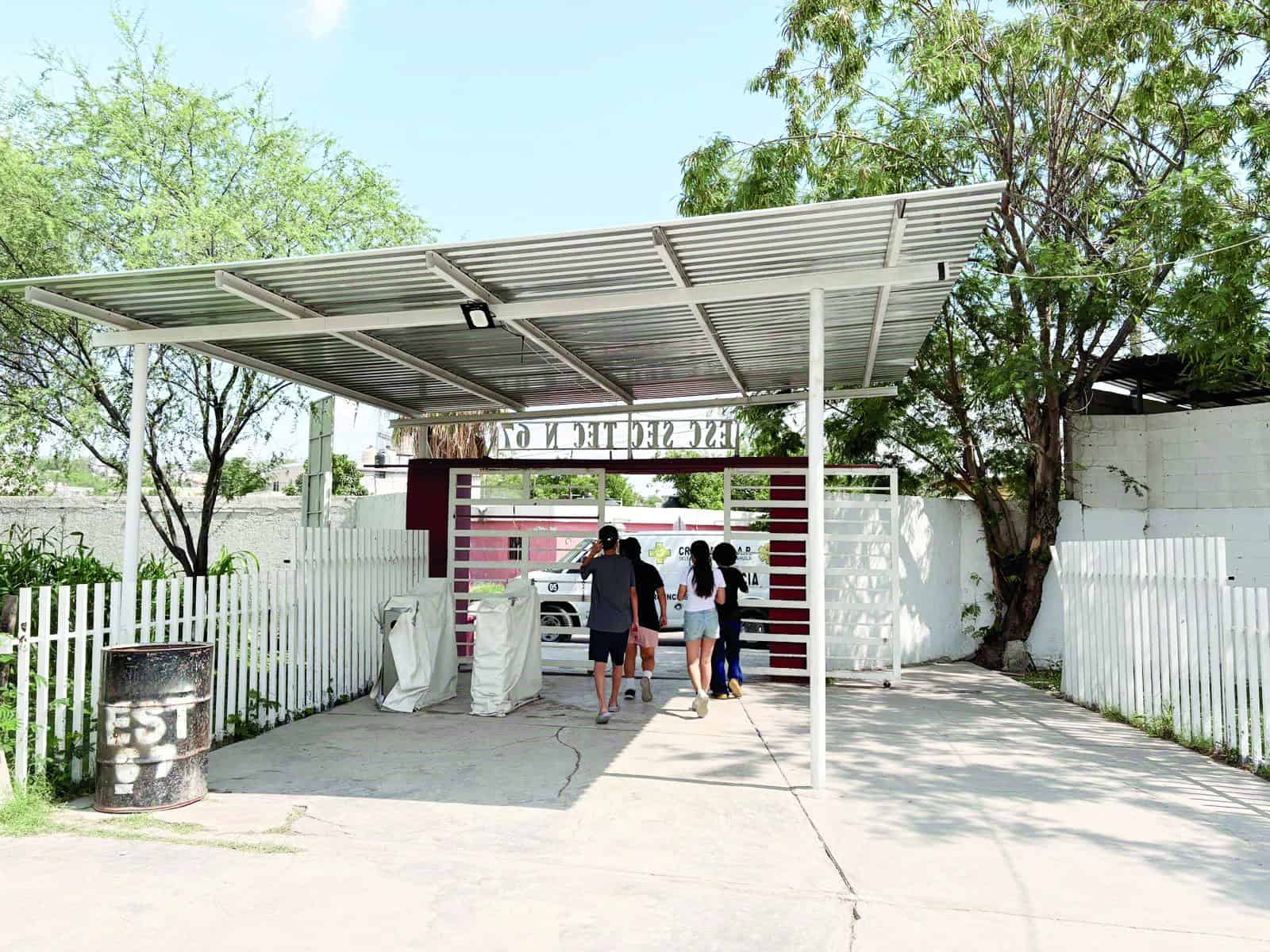 Problema de drenaje en Frontera causa suspensi&oacute;n de clases en secundaria