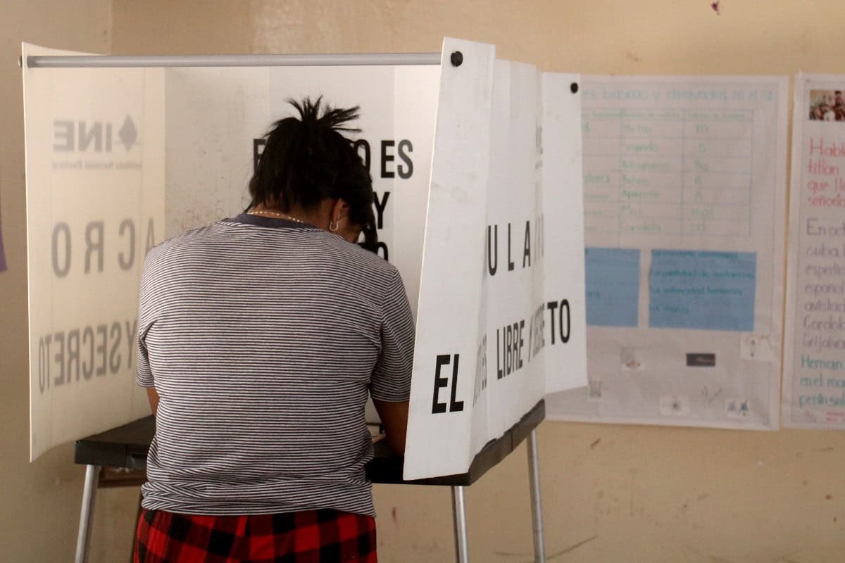 Javier Hern&aacute;ndez del &Aacute;ngel llama a la poblaci&oacute;n a votar este domingo