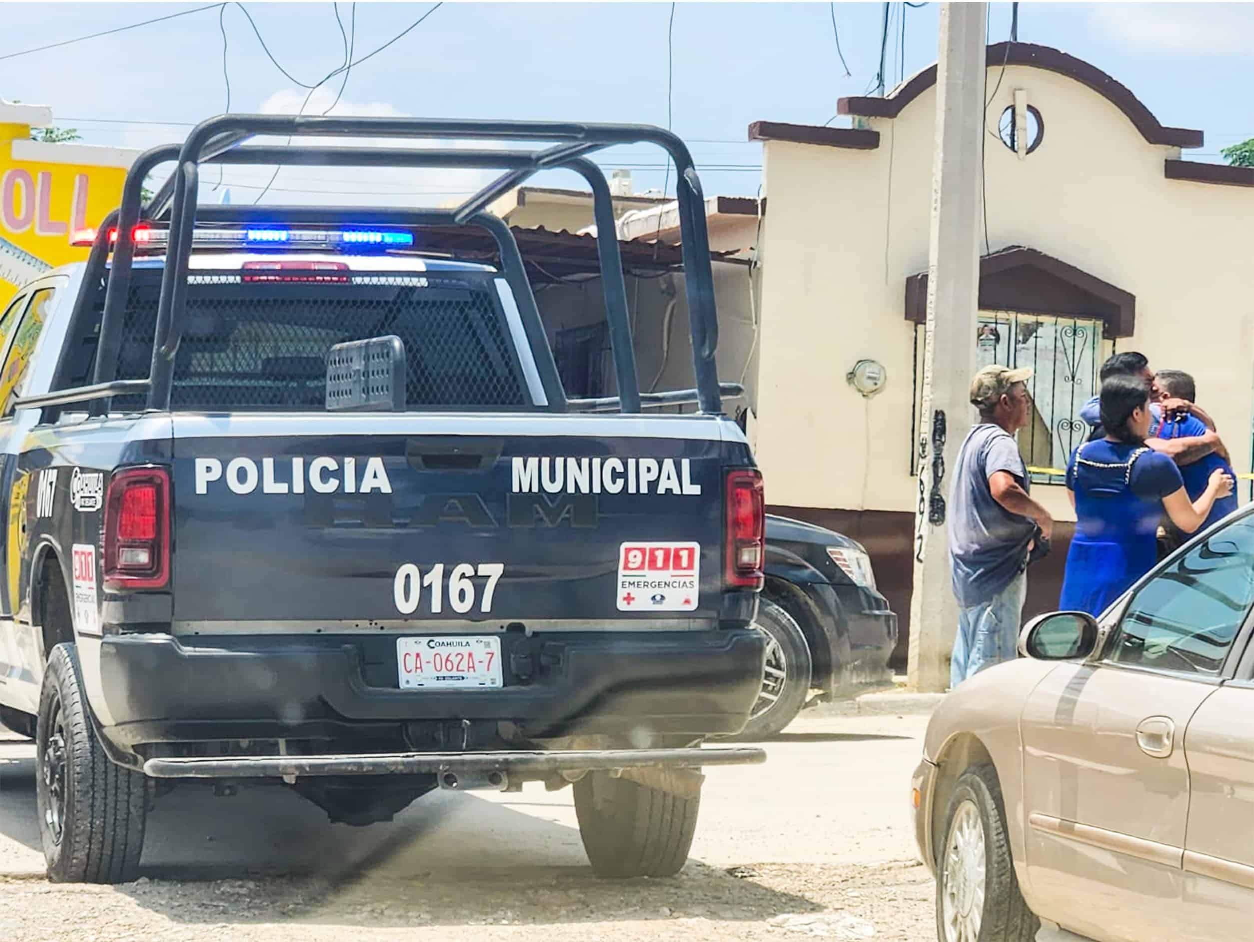 Mata a su expareja y se quita la vida en fraccionamiento Cedros