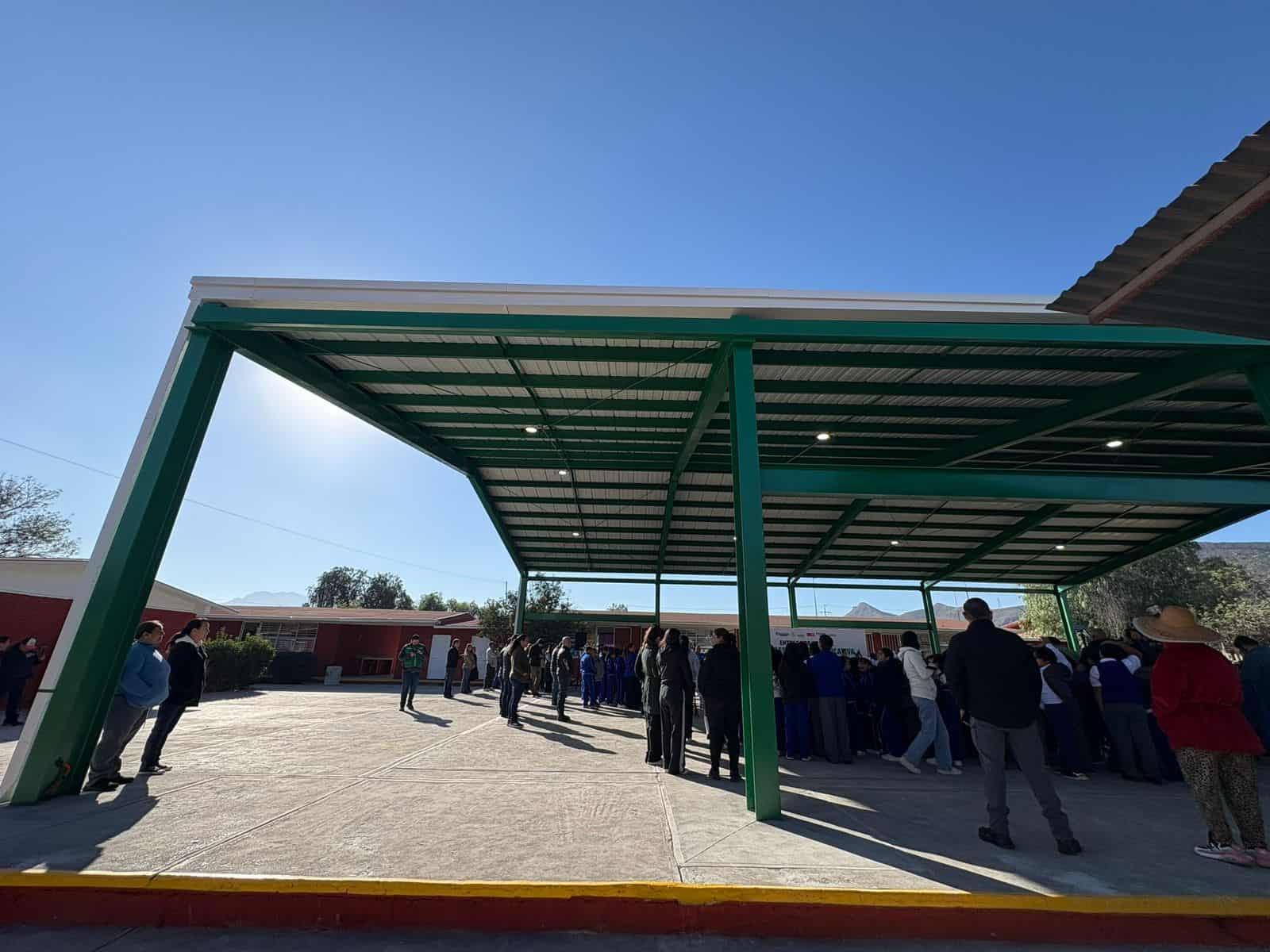 Magaly Hern&aacute;ndez pide supervisi&oacute;n de juegos en escuelas de Coahuila