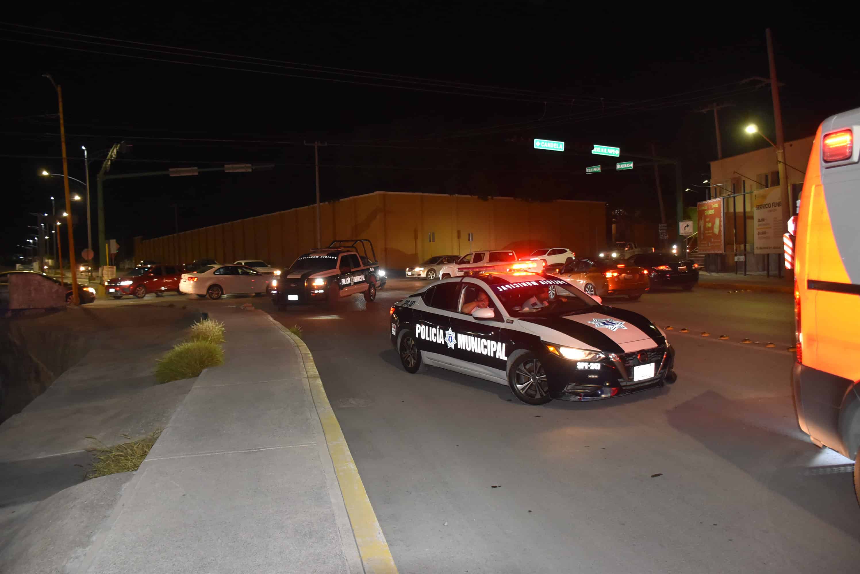 Ciclista lesionado tras accidente en Monclova: movilizaci&oacute;n de emergencia