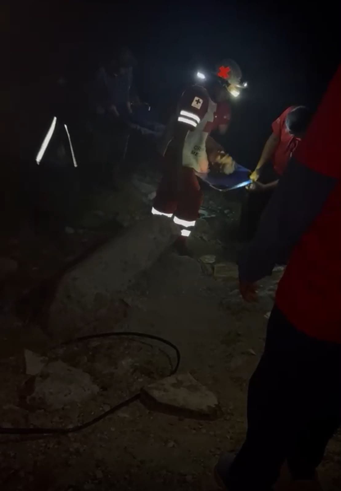 Mar&iacute;a N cae al arroyo Divisor y es rescatada en Frontera
