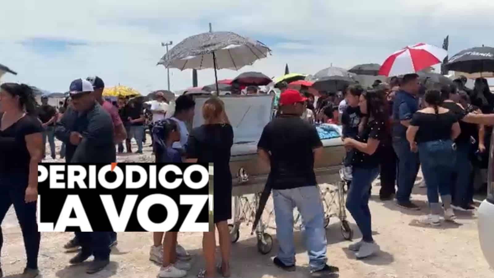 Entre aplausos y l&aacute;grimas, despiden a Isa&iacute;as "El Artillero" Rodr&iacute;guez