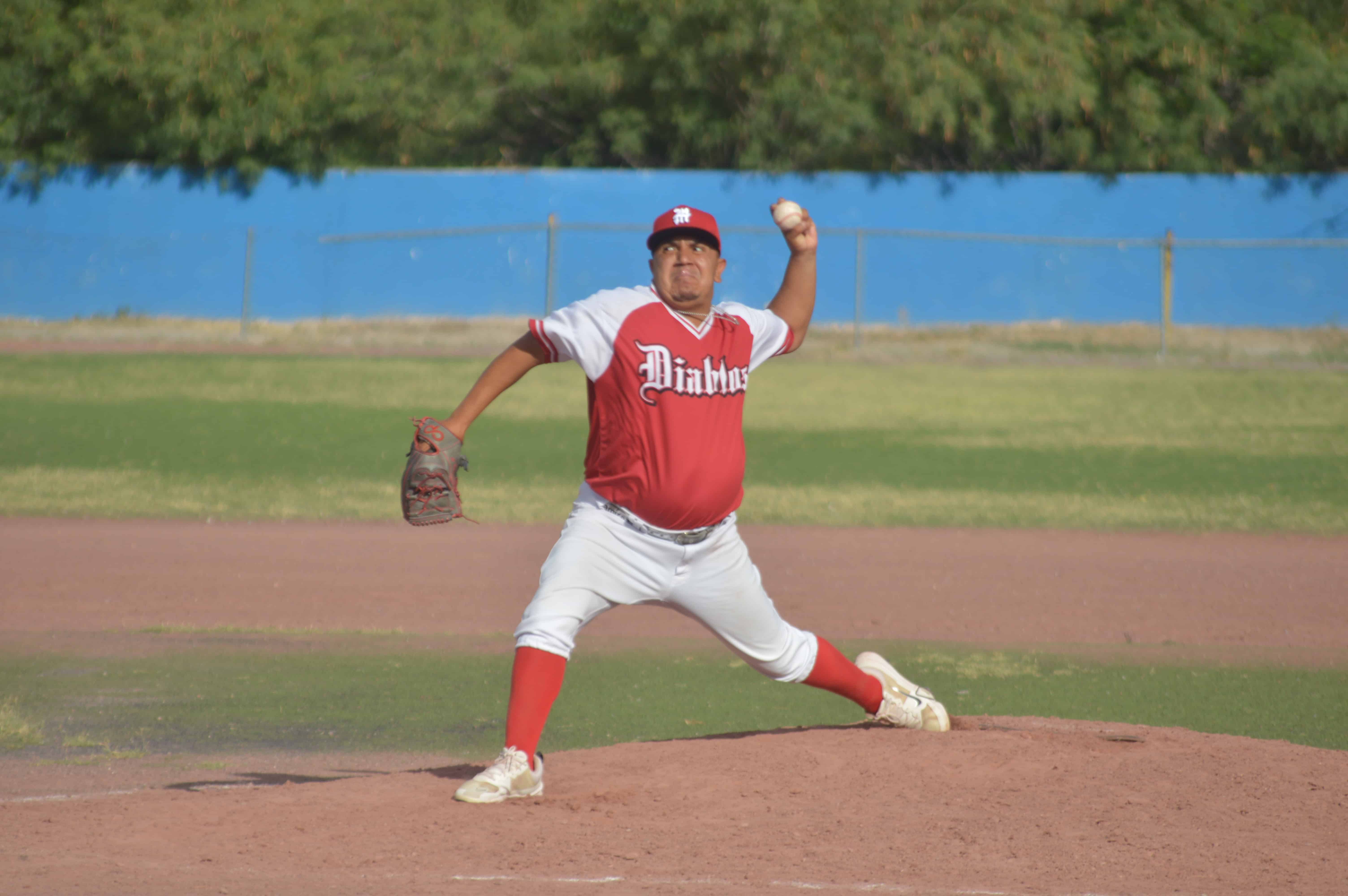 Diablos vencen a D-backs 7-4 en la final de la Liga de B&eacute;isbol