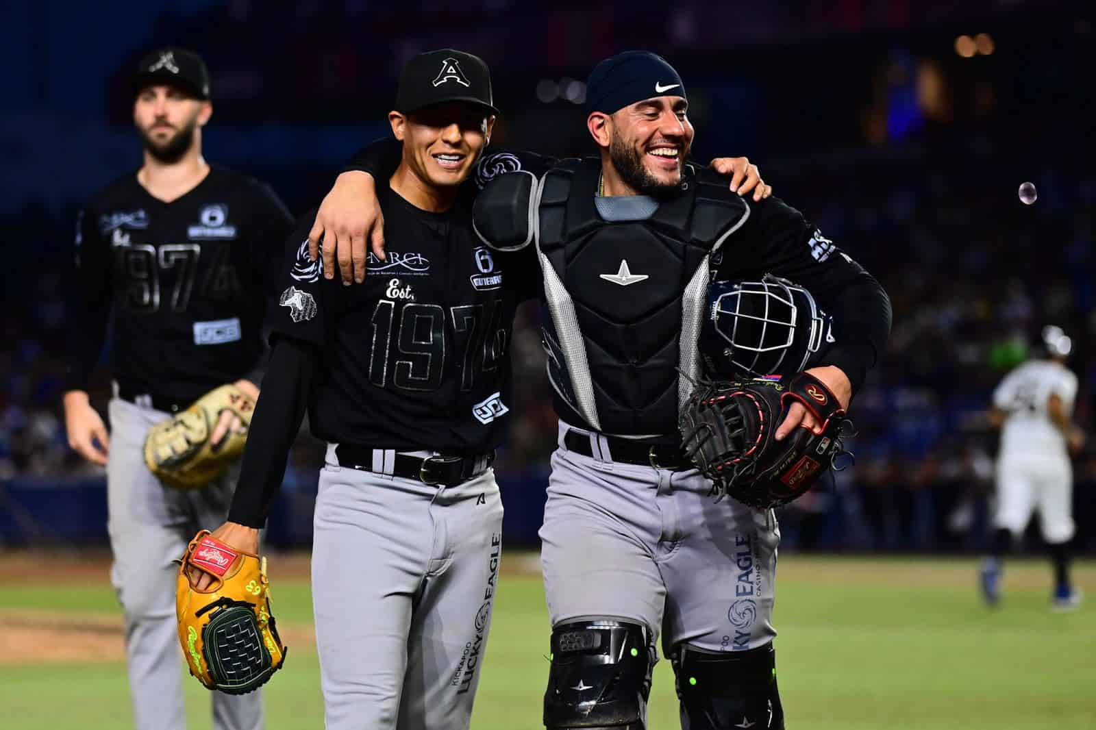 Acereros vencen a Sultanes 13-2: gran actuaci&oacute;n de Carre&oacute;n y Hern&aacute;ndez
