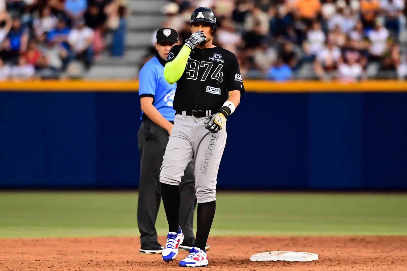 Acereros vencen a Sultanes 13-2: gran actuaci&oacute;n de Carre&oacute;n y Hern&aacute;ndez