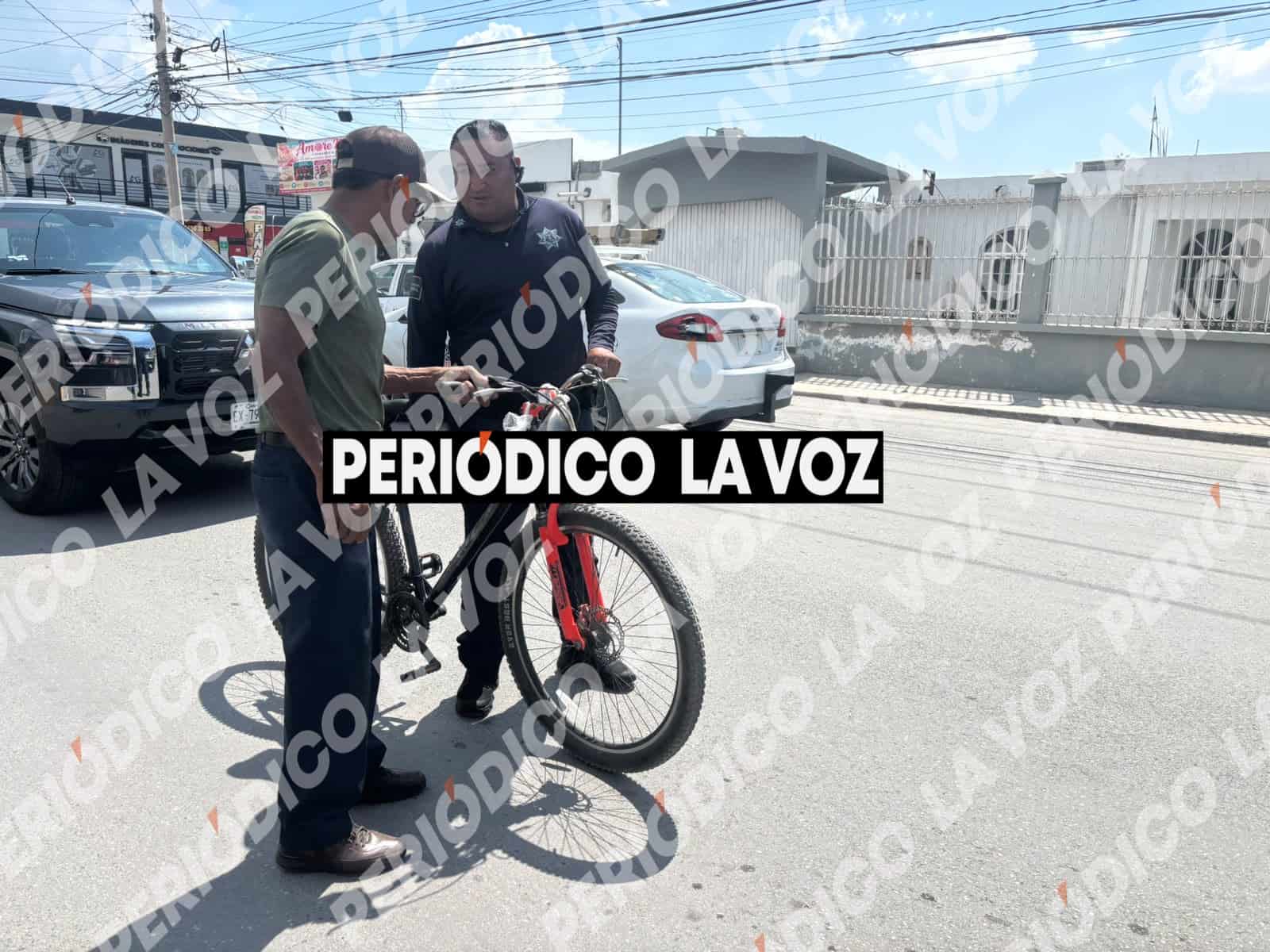 Se roba bicicleta  y le &acute;cae&acute; la Polic&iacute;a
