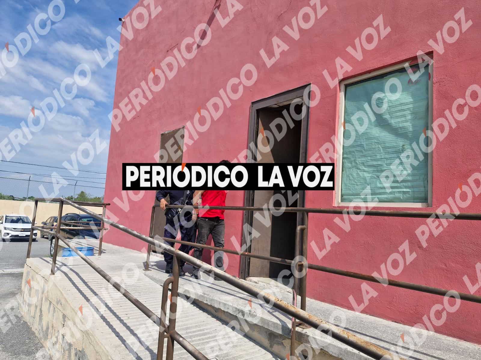 Le arma esc&aacute;ndalo a su ex