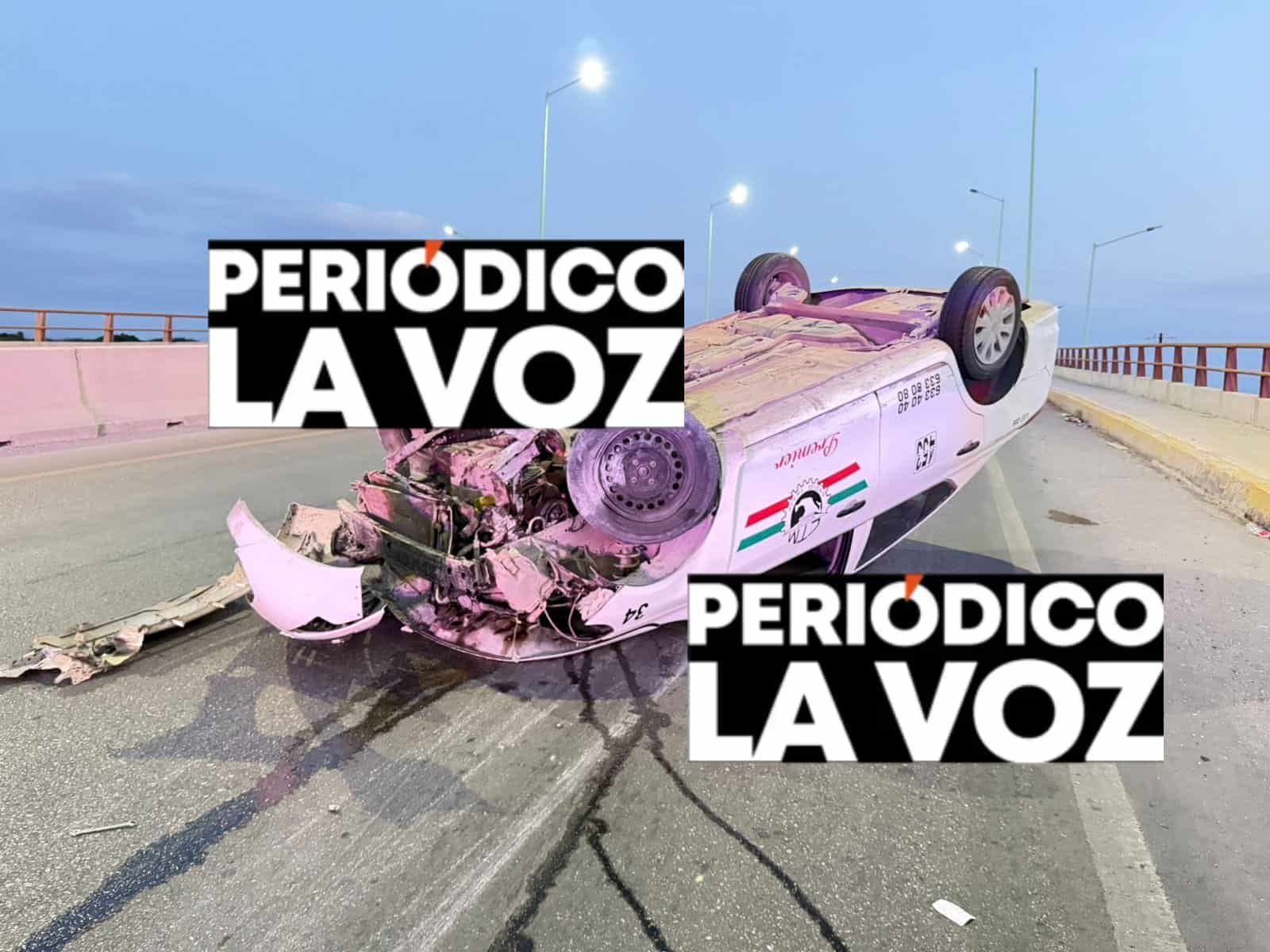 Accidente en Monclova: taxi Premier se vuelca y conductor huye