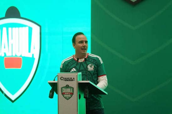 Ajuste de horarios en Coahuila: alumnos saldr&aacute;n temprano para ver a la Selecci&oacute;n Mexicana