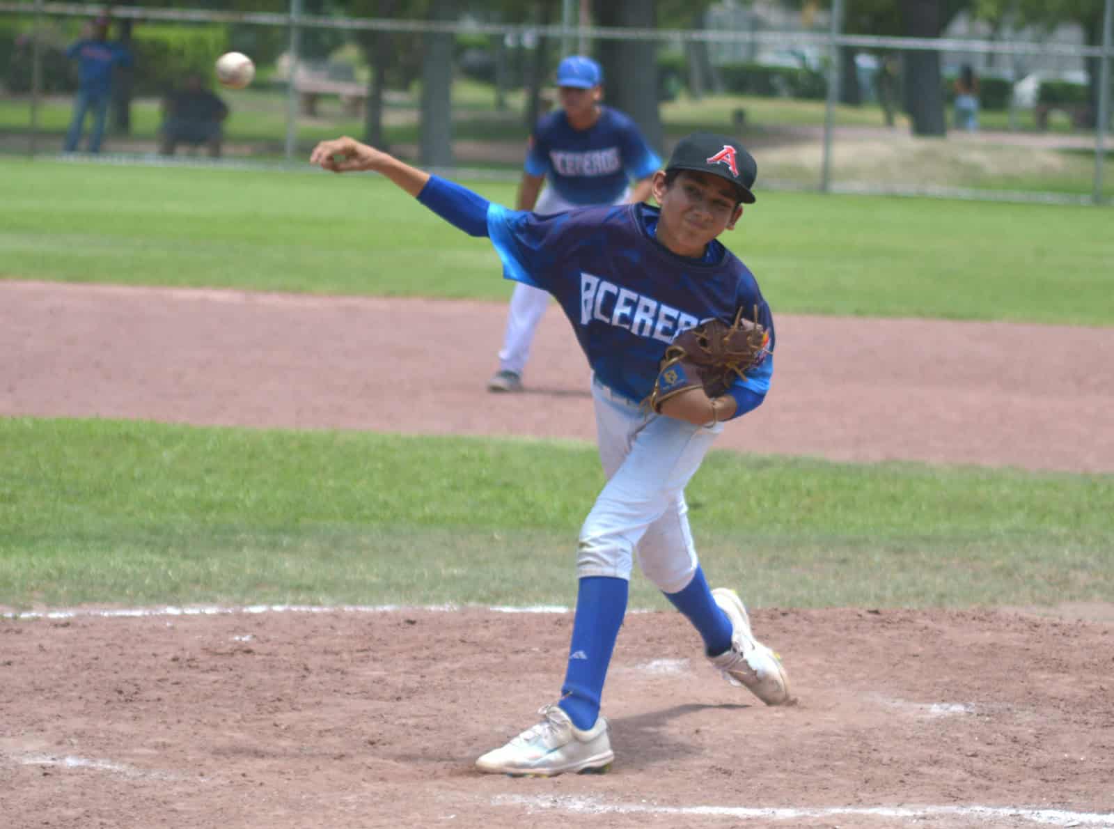 Acereros se adelanta hacia a la final
