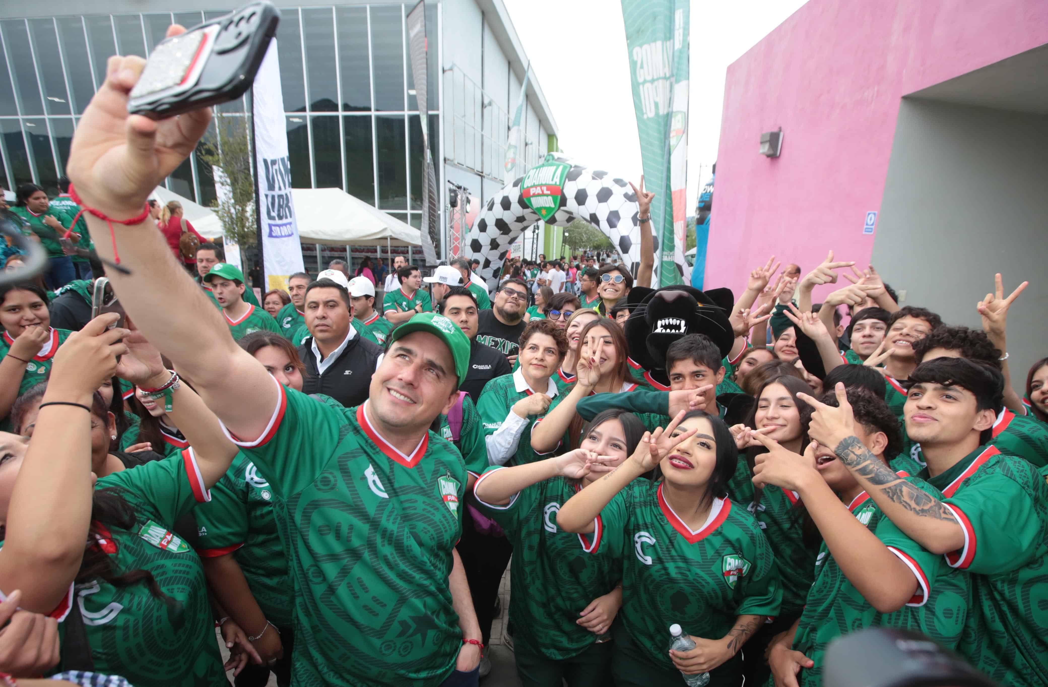 Manolo Jim&eacute;nez ajusta horarios escolares en Saltillo por Copa Mundial