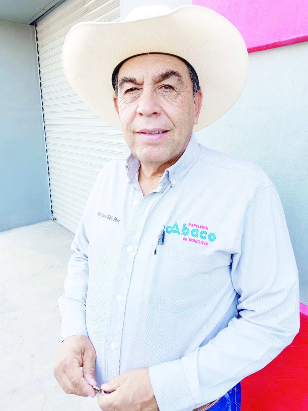 Arturo Vald&eacute;s P&eacute;rez denuncia competencia desleal del comercio informal en Monclova