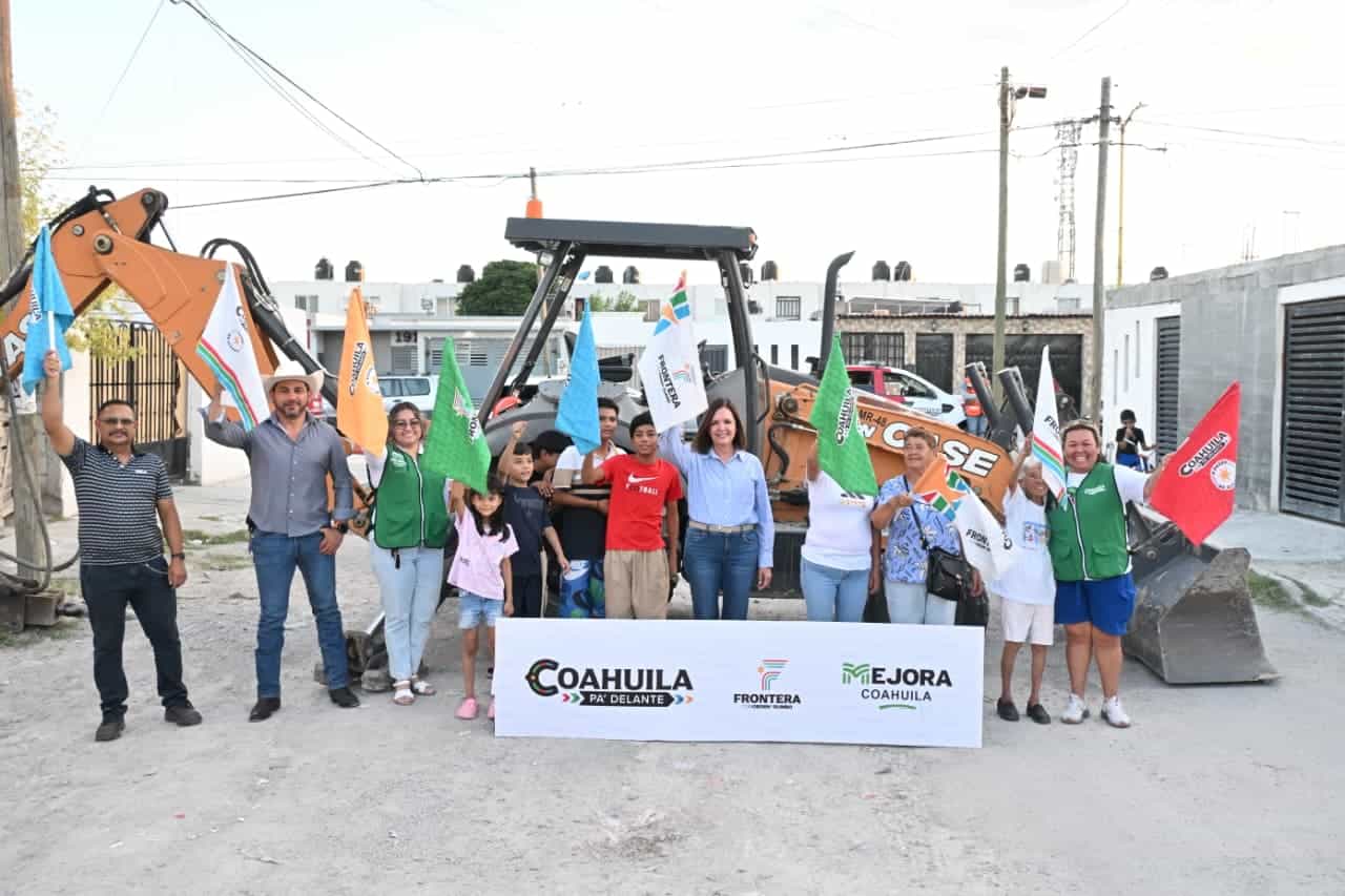 Sari P&eacute;rez Cant&uacute; arranca pavimentaci&oacute;n en calle Caoba: Frontera