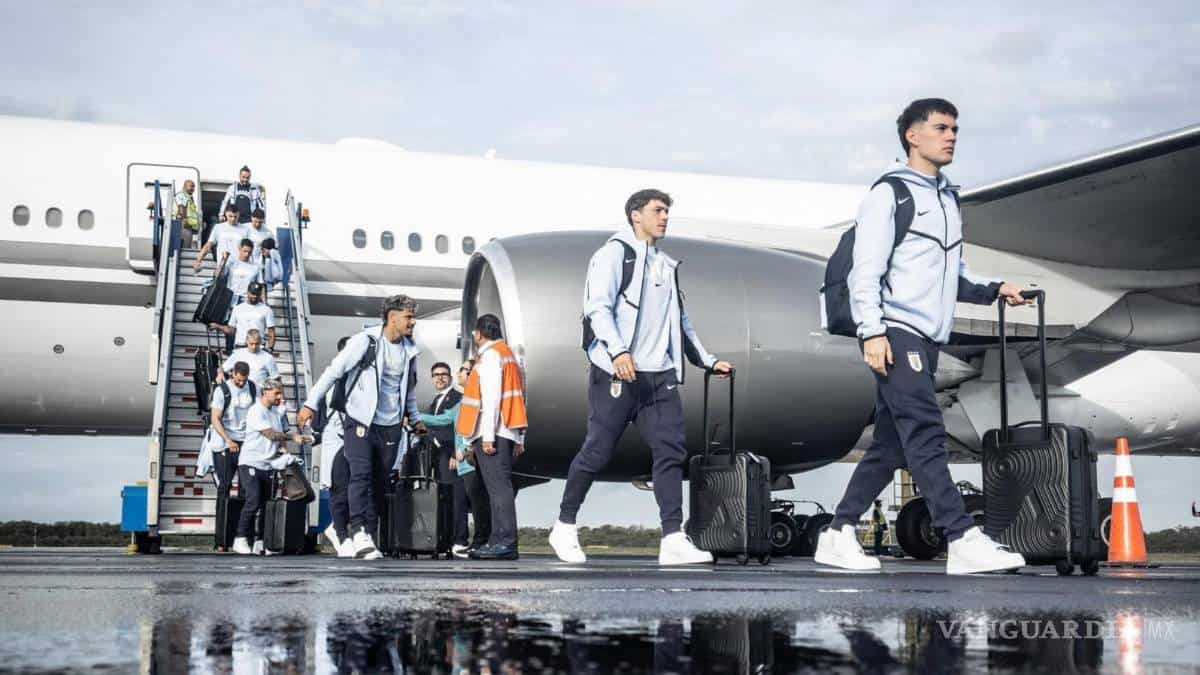 Mundial 2026: Uruguay llega a Canc&uacute;n para iniciar su campamento definitivo.