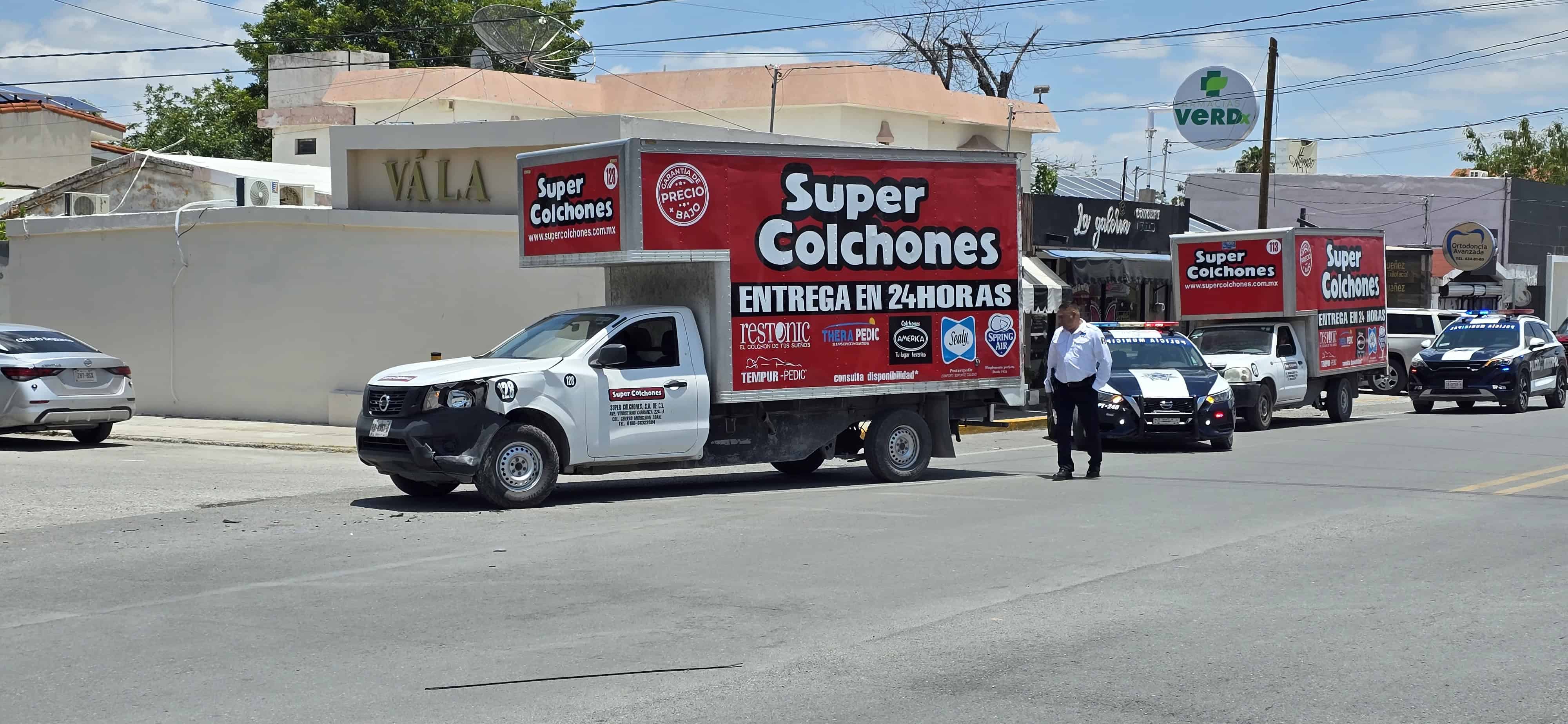 Choca abuelita con el de los colchones