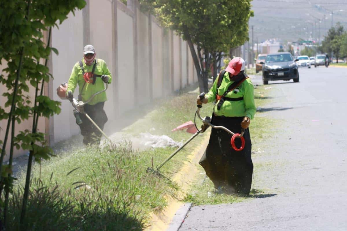 Javier D&iacute;az Gonz&aacute;lez lidera jornada de limpieza en Saltillo para mejorar espacios p&uacute;blicos
