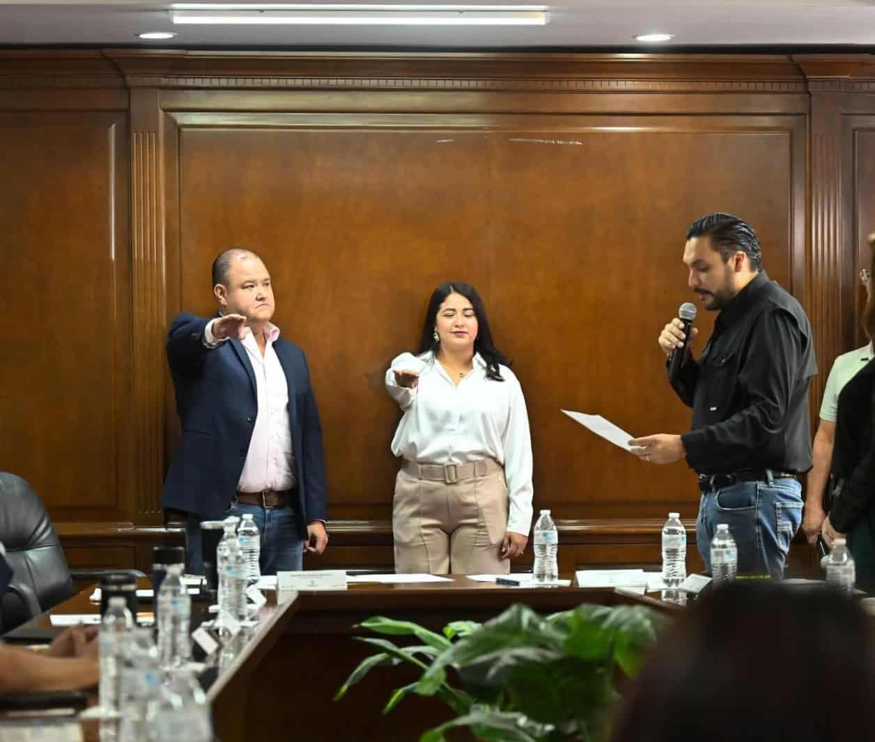 Nuevos regidores asumen funciones en el Cabildo de Monclova