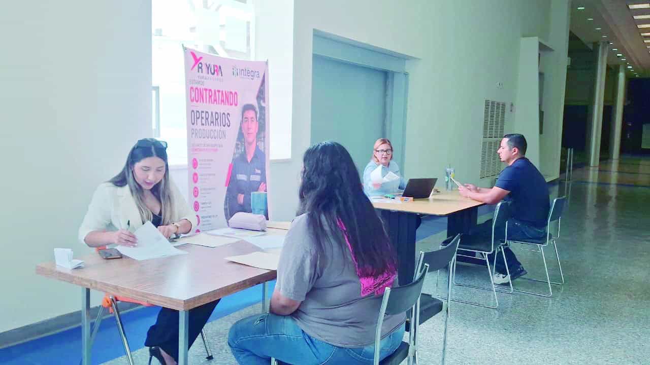 Yura Harness busca operadores en jornada de empleo en Monclova