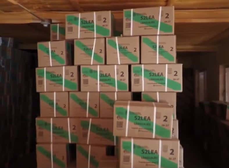 Apoyos educativos: &uacute;tiles y calzado para estudiantes en Coahuila