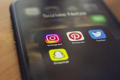 Reino Unido prepara veto a redes sociales para menores de 16 años