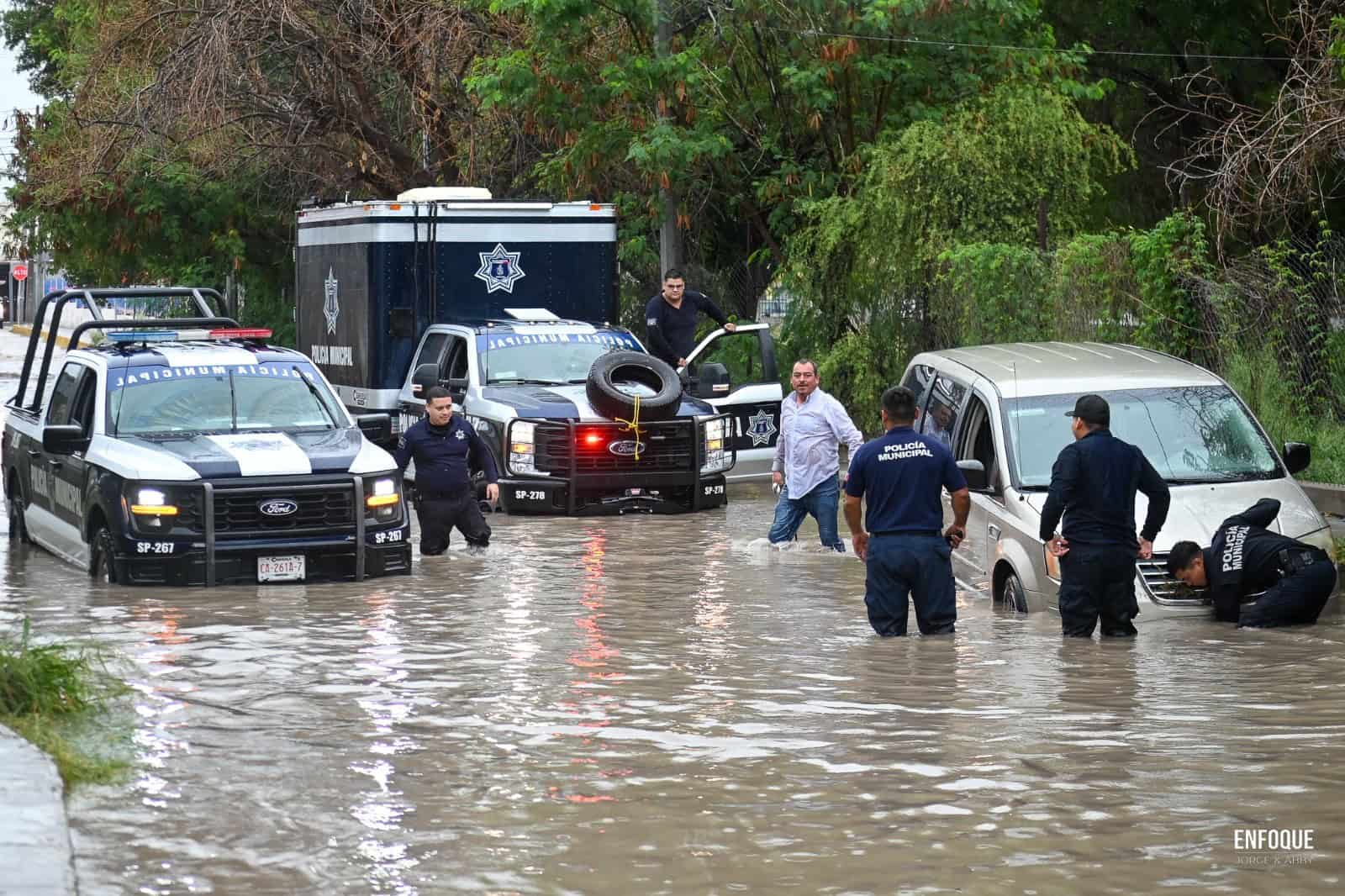 Protecci&oacute;n Civil Monclova responde a inundaciones tras lluvia hist&oacute;rica