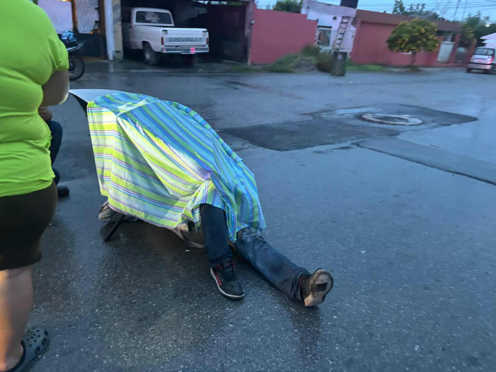 Adulto mayor sufre ca&iacute;da en Frontera