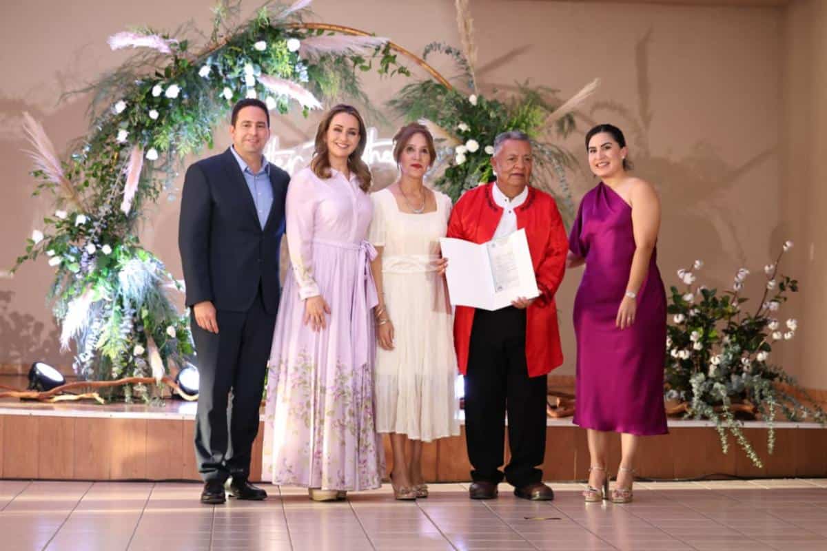 51 parejas se casan en Bodas Comunitarias 2026: Javier D&iacute;az Gonz&aacute;lez en Saltillo