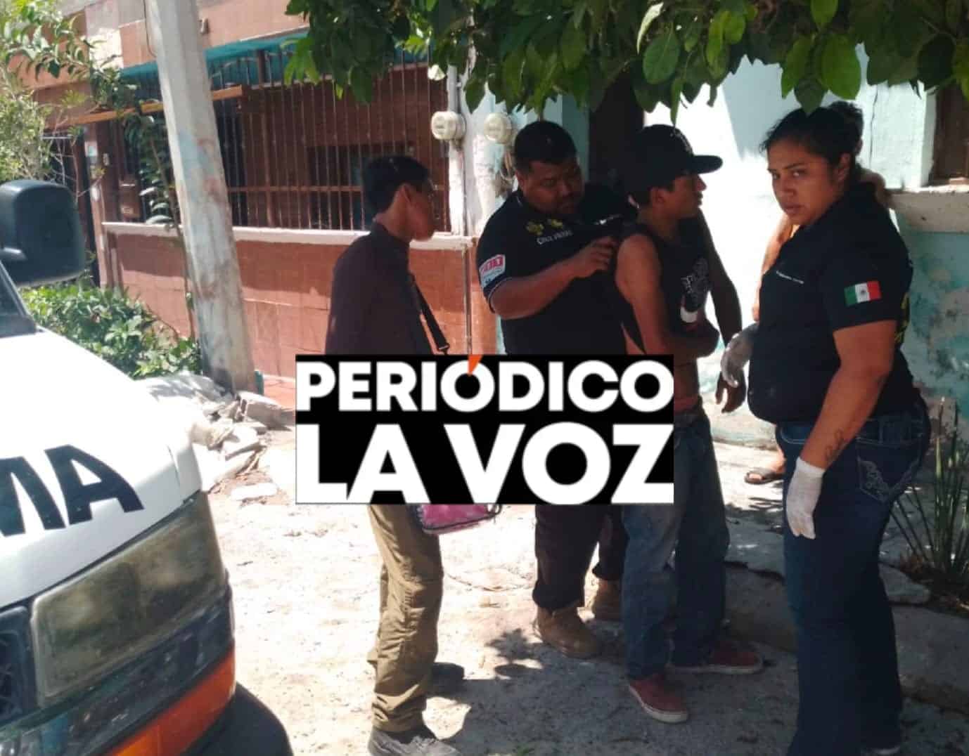 Fuerte ri&ntilde;a en Guadalupe Borja deja a dos hombres lesionados
