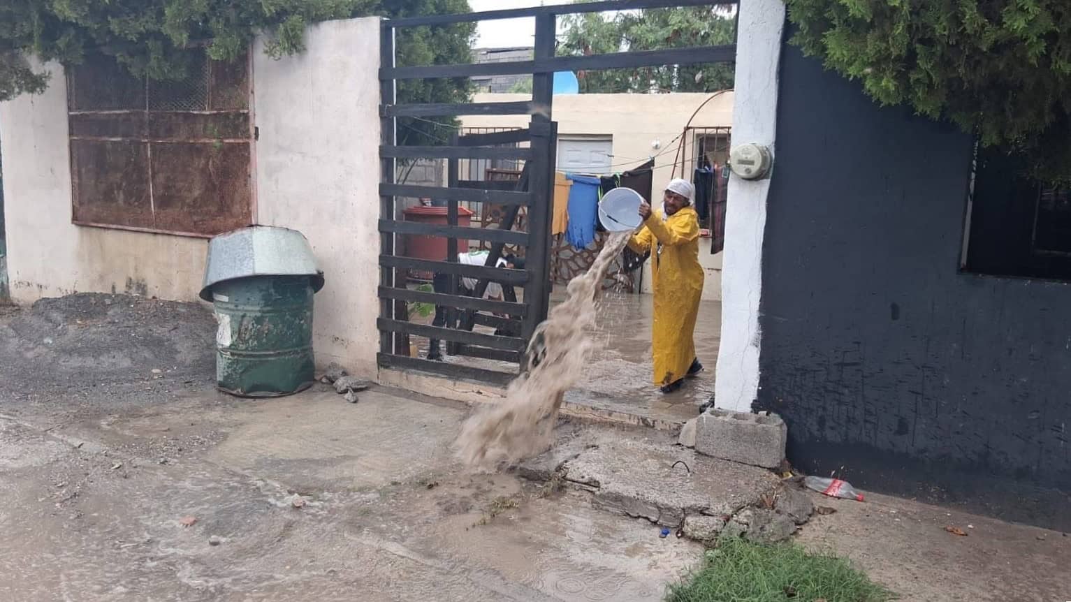 Monclova enfrenta inundaciones tras lluvias de m&aacute;s de 100 mm