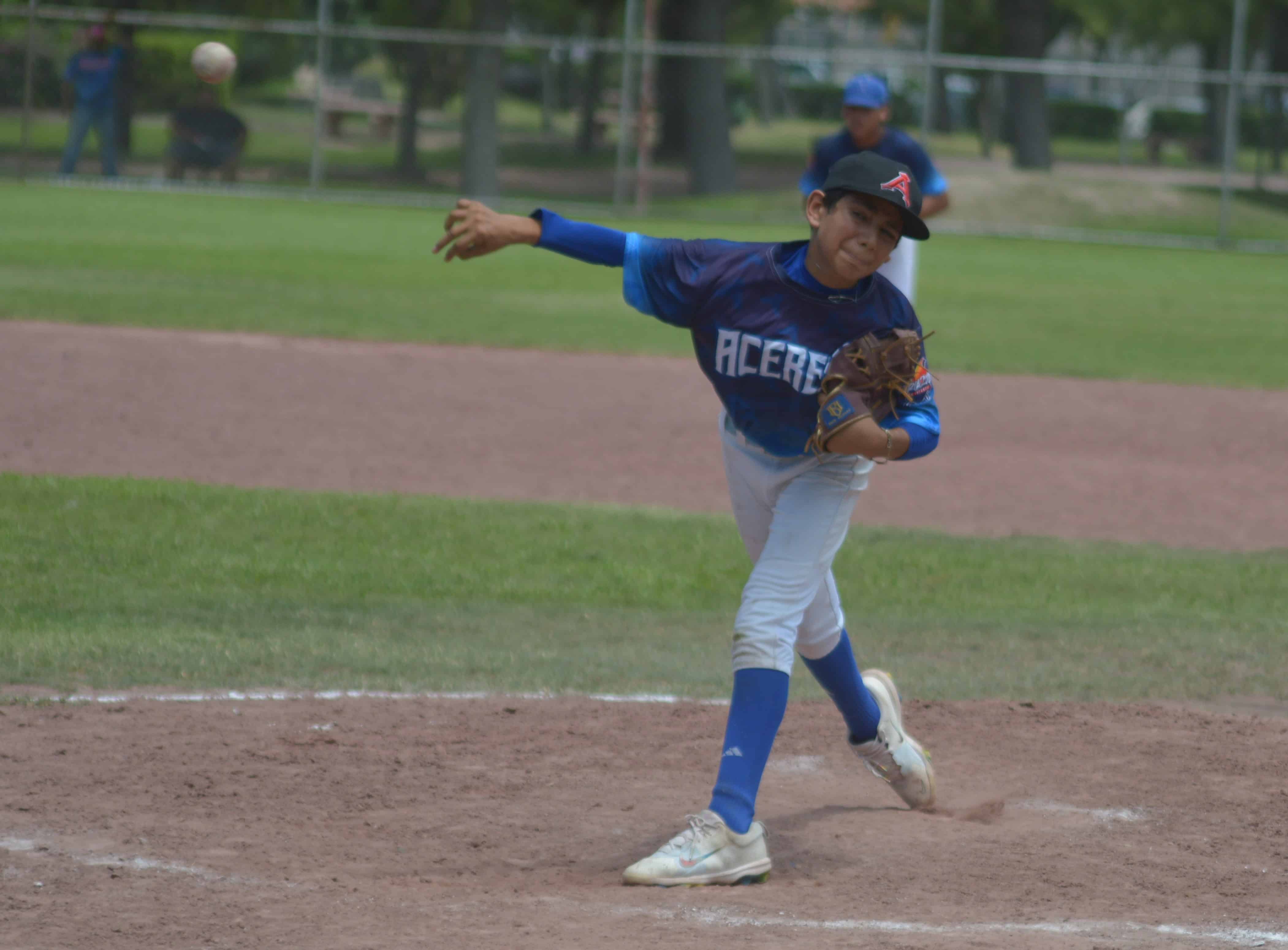 Acereros empatan 5-5 con Mariners en emocionante juego: Monclova