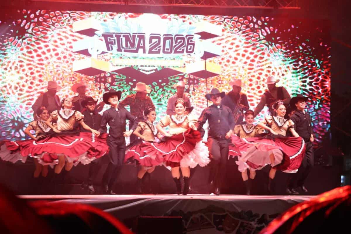 Javier D&iacute;az Gonz&aacute;lez destaca mural FINA 449 en Saltillo: Festival Internacional de las Artes 2026