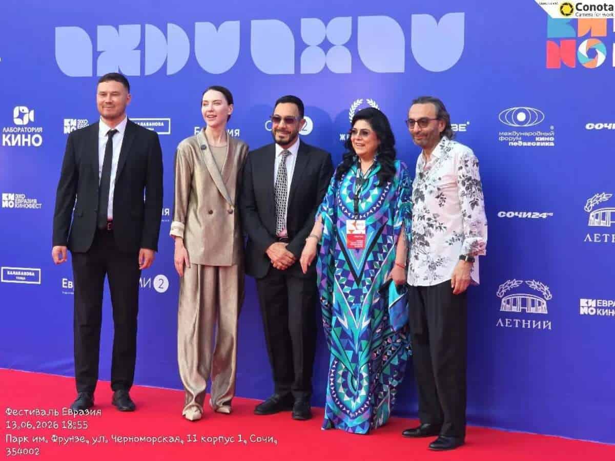 Victoria Ruffo recibe premio en Rusia por su actuaci&oacute;n