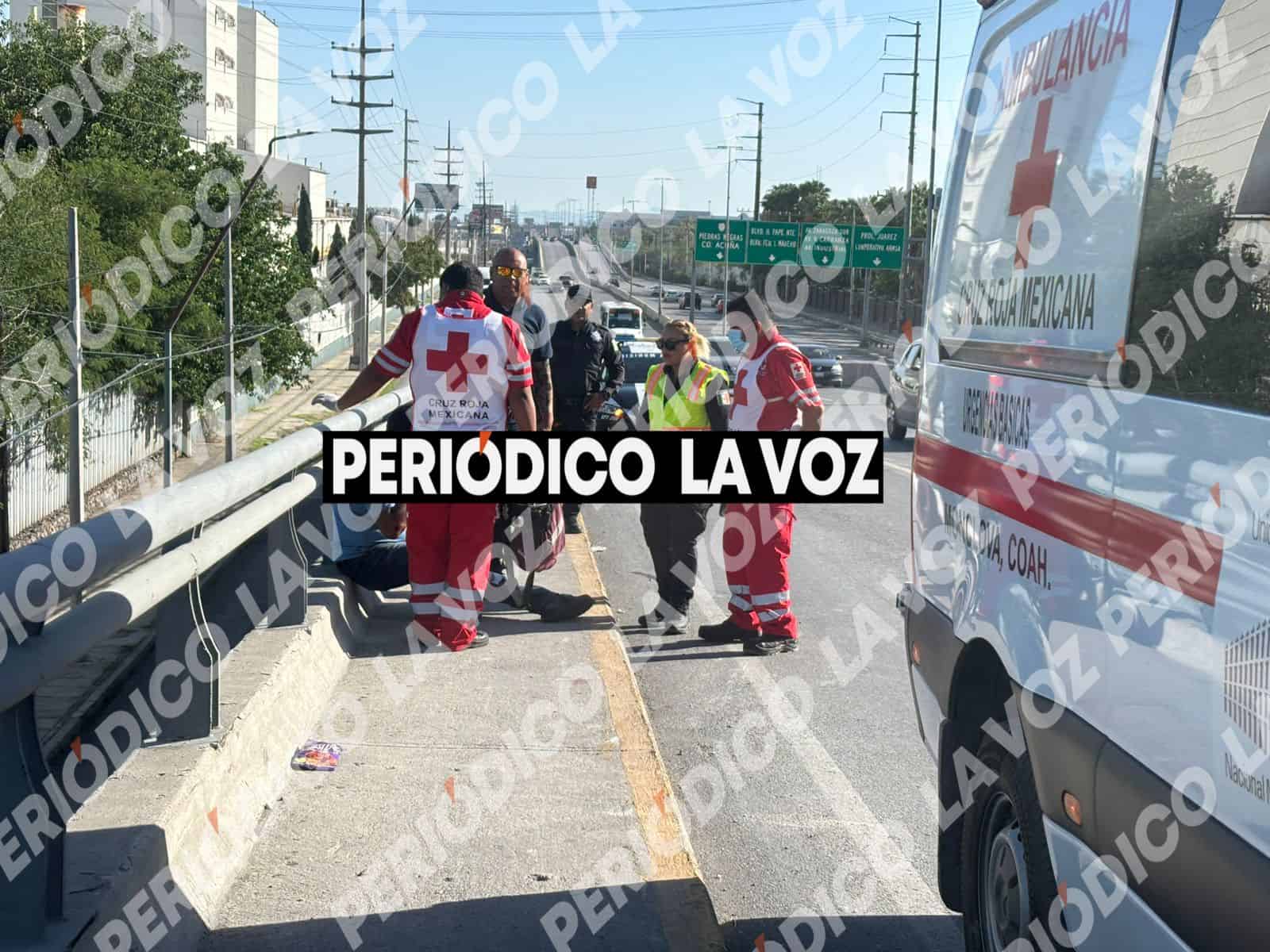 Ciclista Julio C&eacute;sar Mart&iacute;nez resulta lesionado en Monclova tras choque