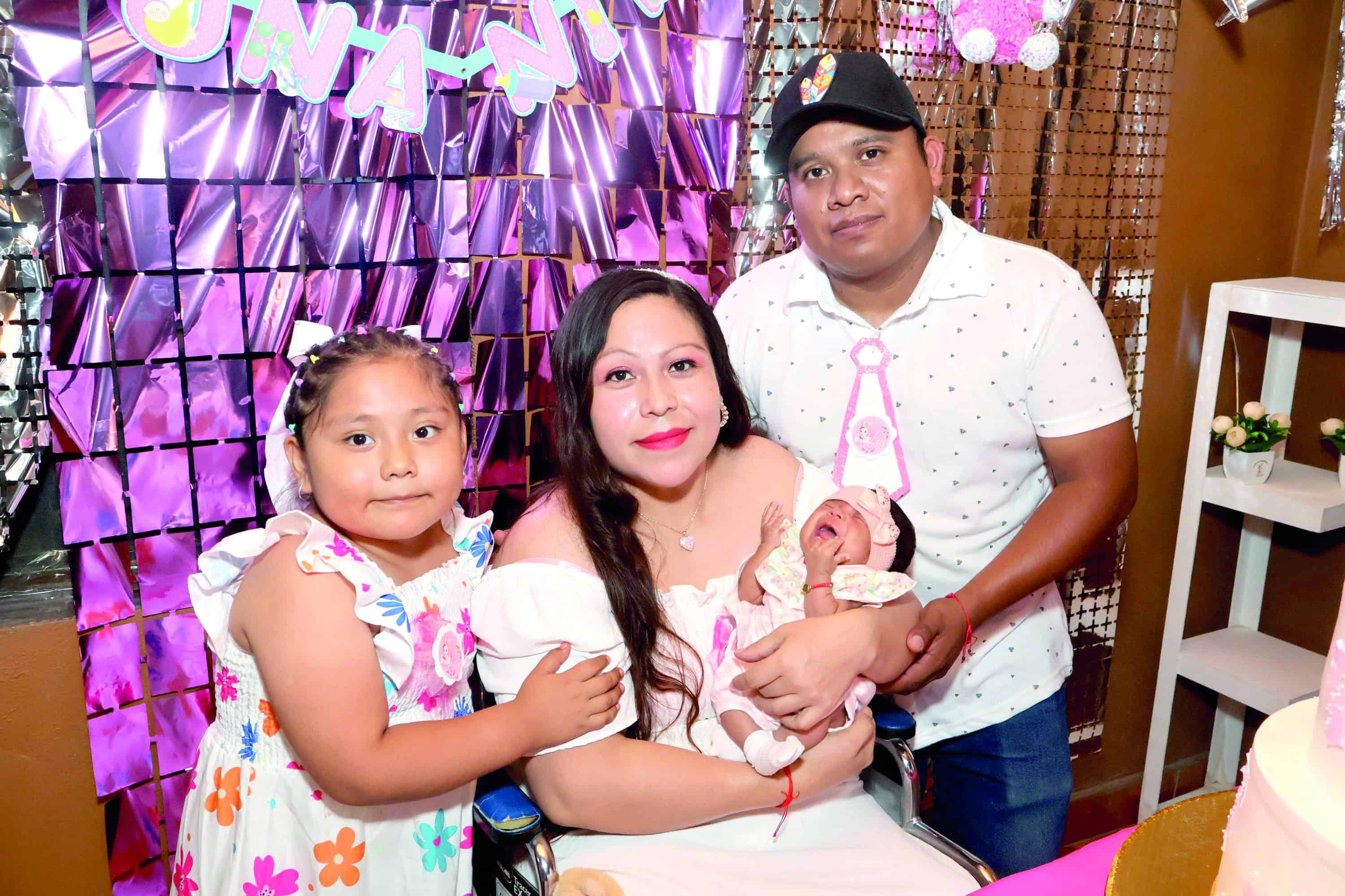 Festejan el nacimiento de L&iacute;a Estrella en Monclova