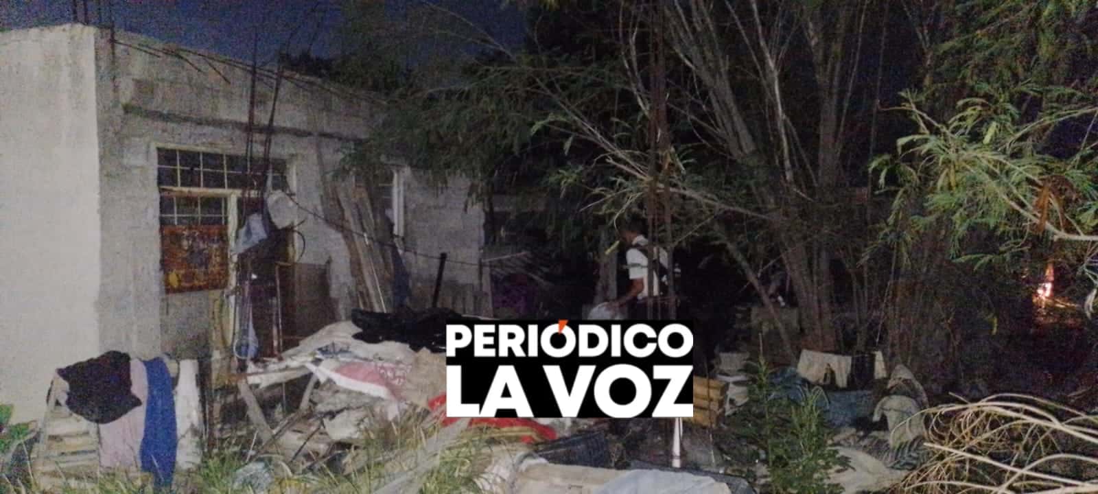 Incendio en Monclova: vecinos combaten fuego en predio en la Del R&iacute;o