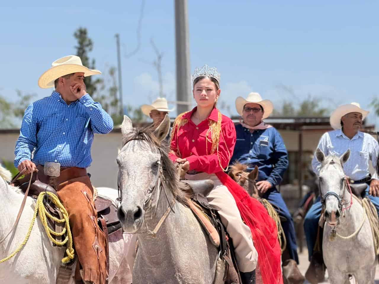 Javier Flores Rodr&iacute;guez celebra el 84 aniversario del Ejido Sombrerete
