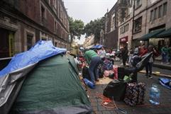 CNTE retira plantón en Zócalo: Acuerdos con el Gobierno Federal