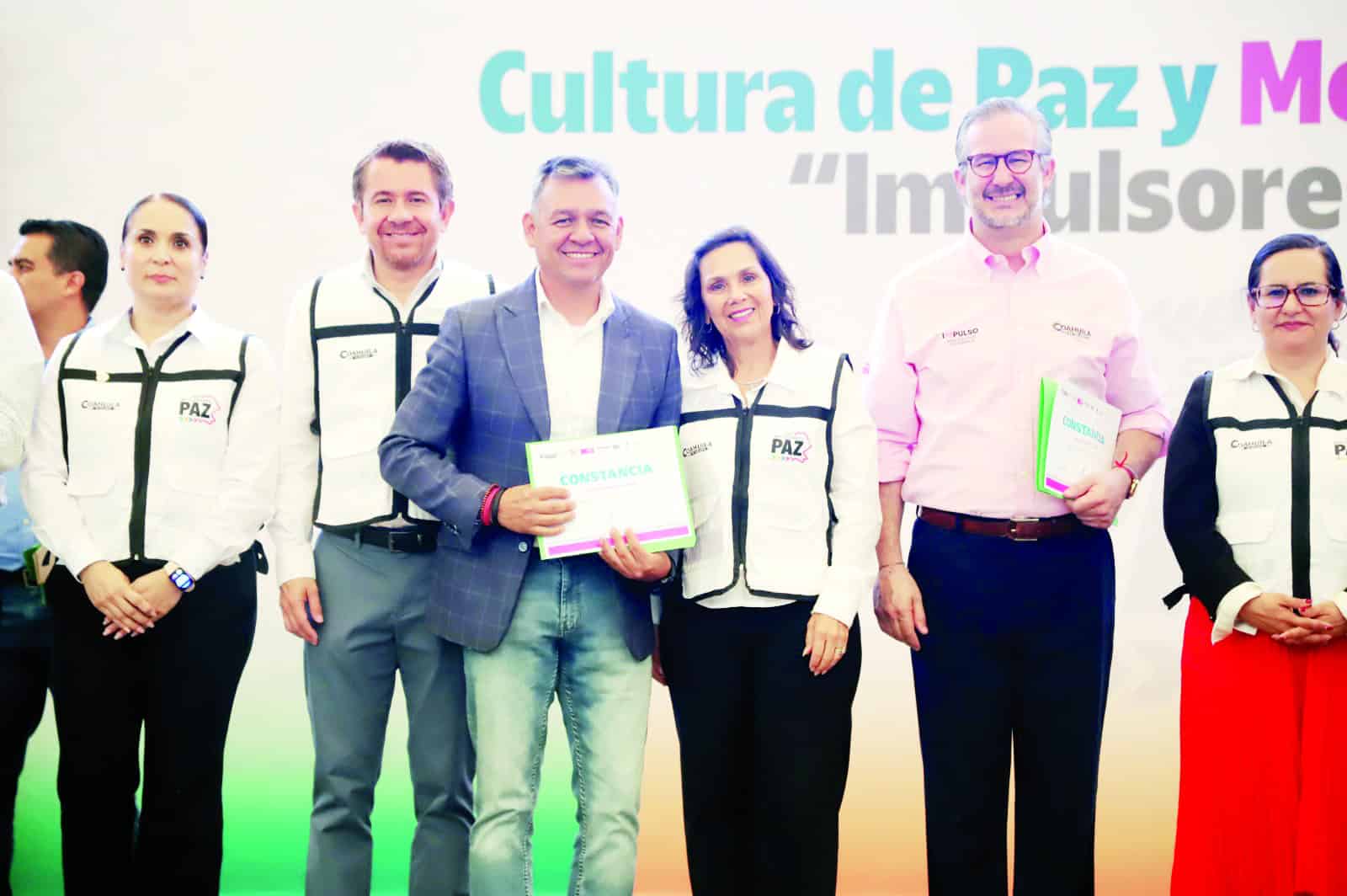DIF Coahuila entrega manuales de mediaci&oacute;n escolar: Liliana Salinas