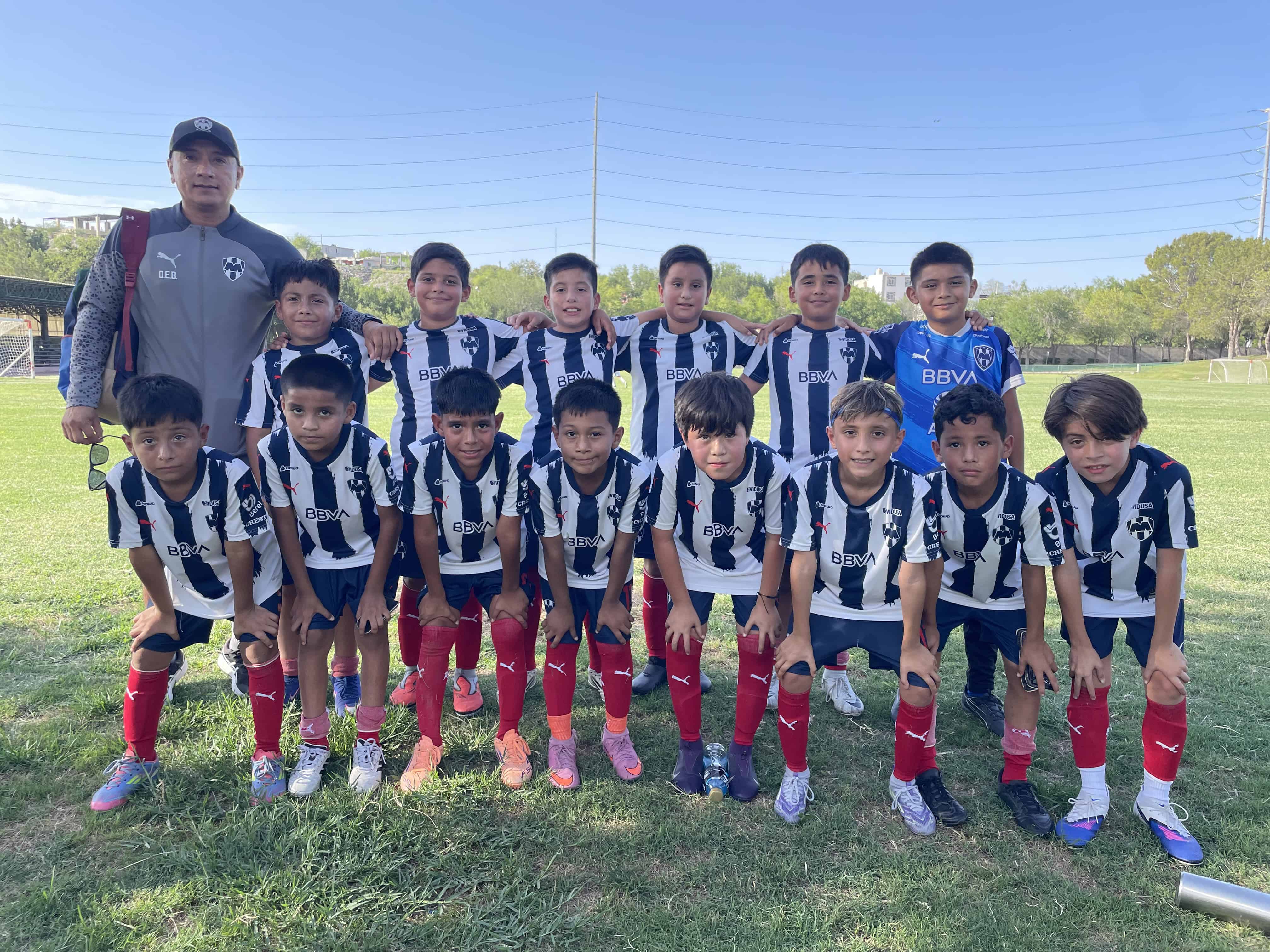 Rayados avanza a la final tras vencer a Lobos 3-0 en el Parque 2