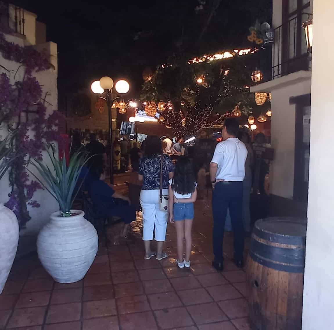 Este domingo hubo m&aacute;s afluencia en restaurantes y tiendas de regalos.