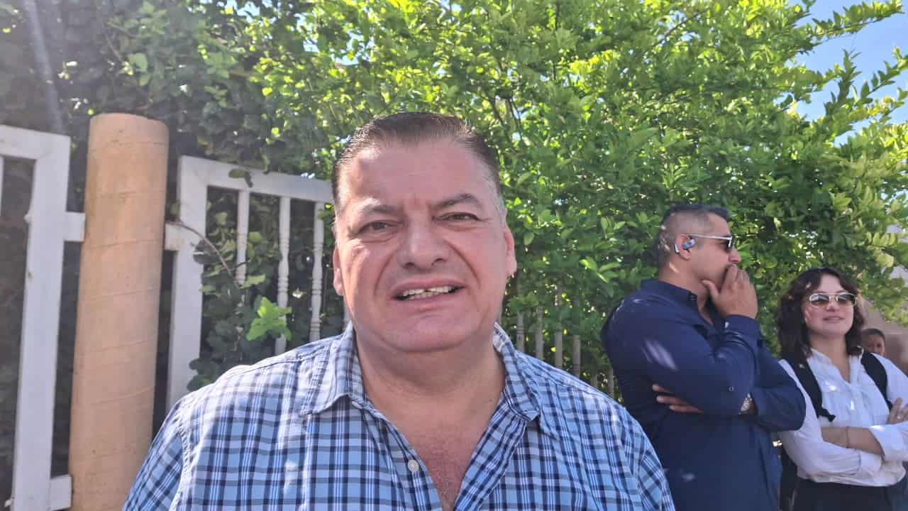 &Oacute;scar Aguilar reporta fluctuaciones en tr&aacute;mites de pasaporte en Monclova
