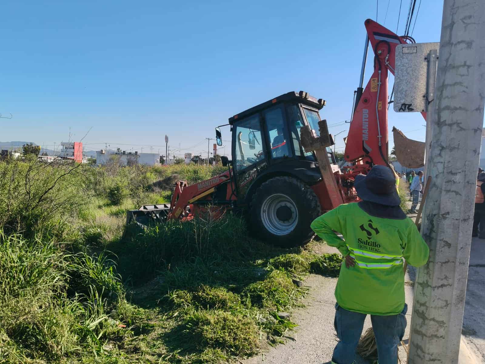Saltillo refuerza limpieza de rejillas pluviales tras lluvias