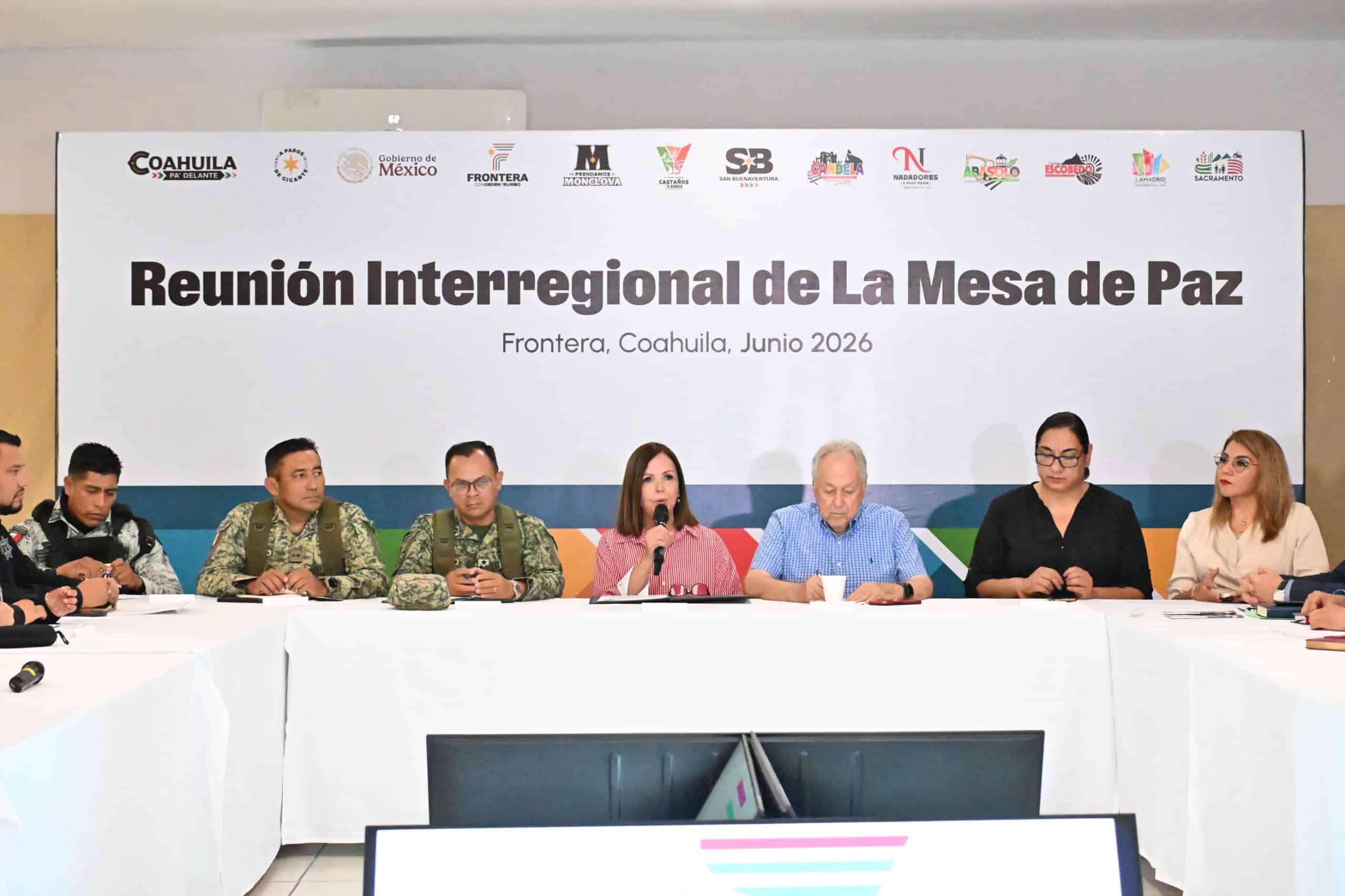 Sari P&eacute;rez Cant&uacute; encabeza reuni&oacute;n de seguridad en Frontera