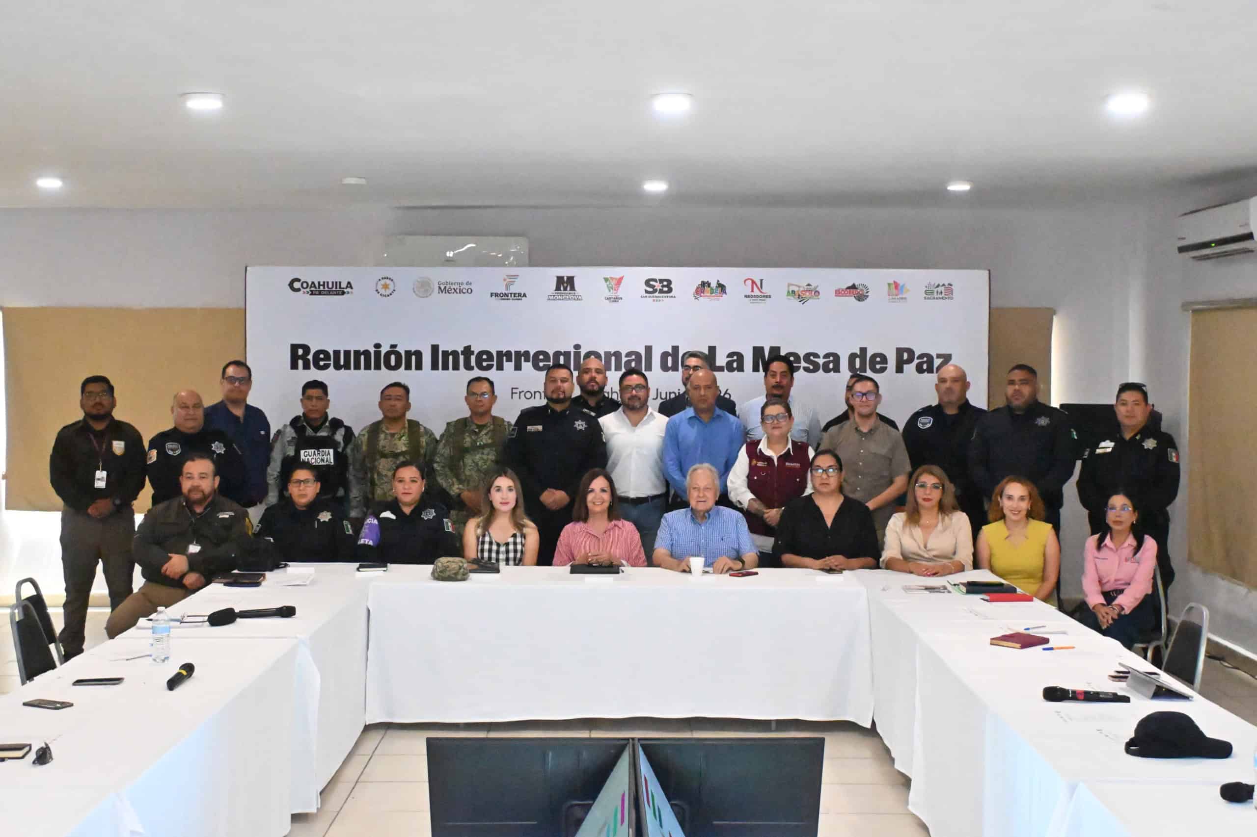 Sari P&eacute;rez Cant&uacute; encabeza reuni&oacute;n de seguridad en Frontera