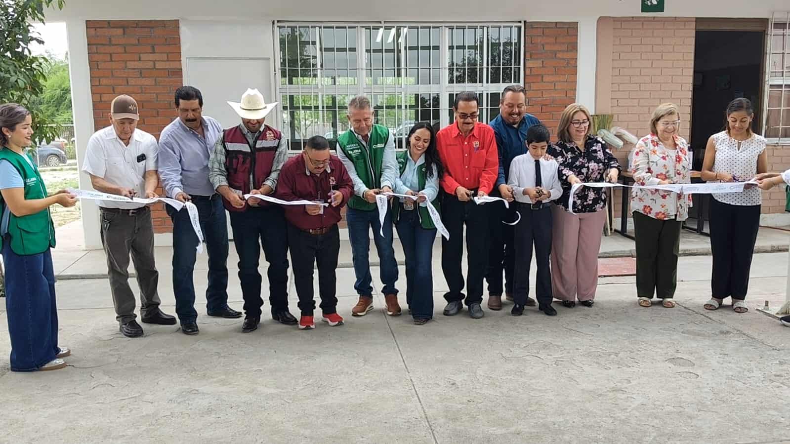 Estrenan nueva aula en la Primaria Leona Vicario de Nava