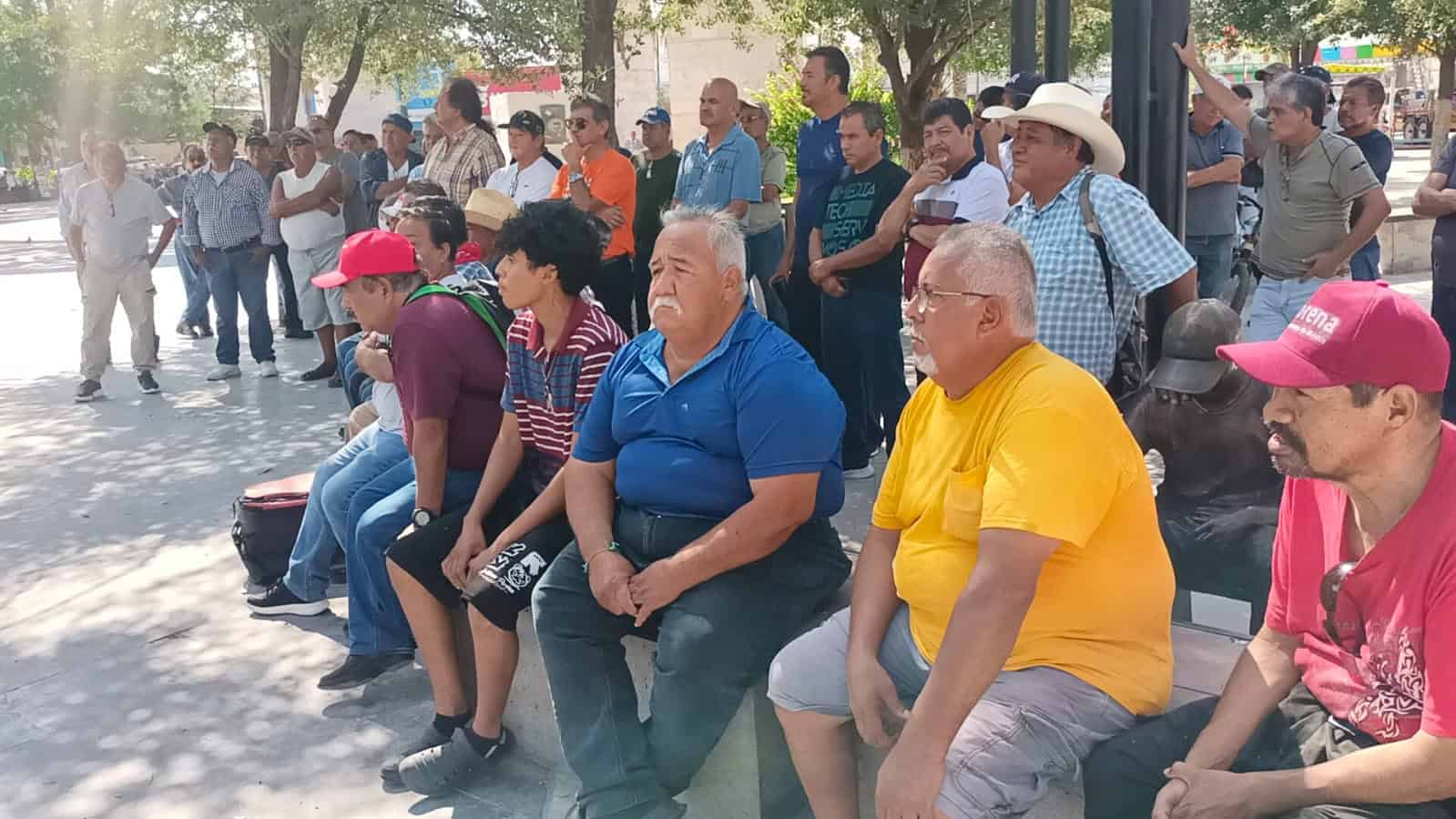 Juli&aacute;n Torres advierte sobre protestas si no hay avances en AHMSA
