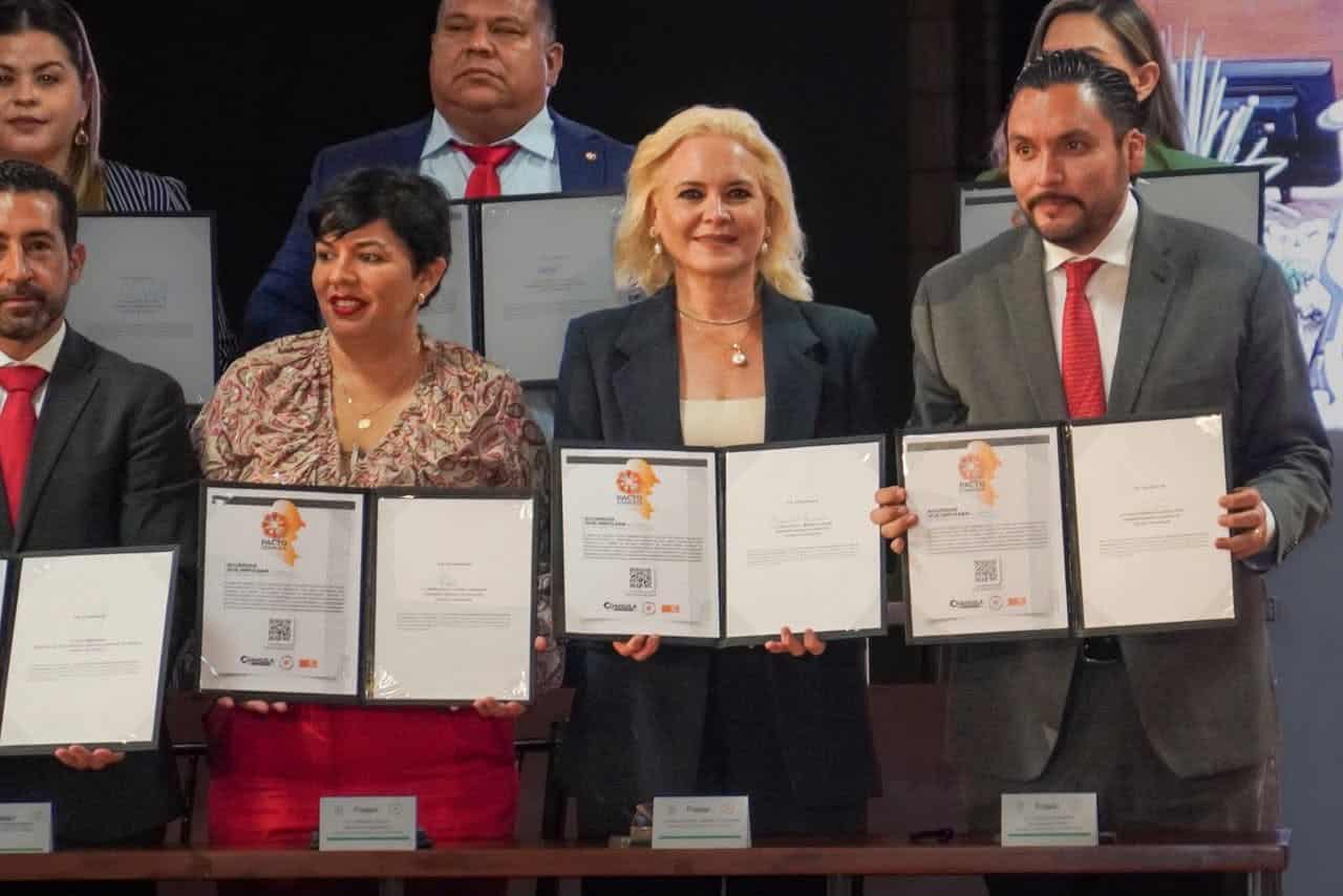 M&uacute;zquiz se une al Pacto Coahuila 2026 con Laura Jim&eacute;nez