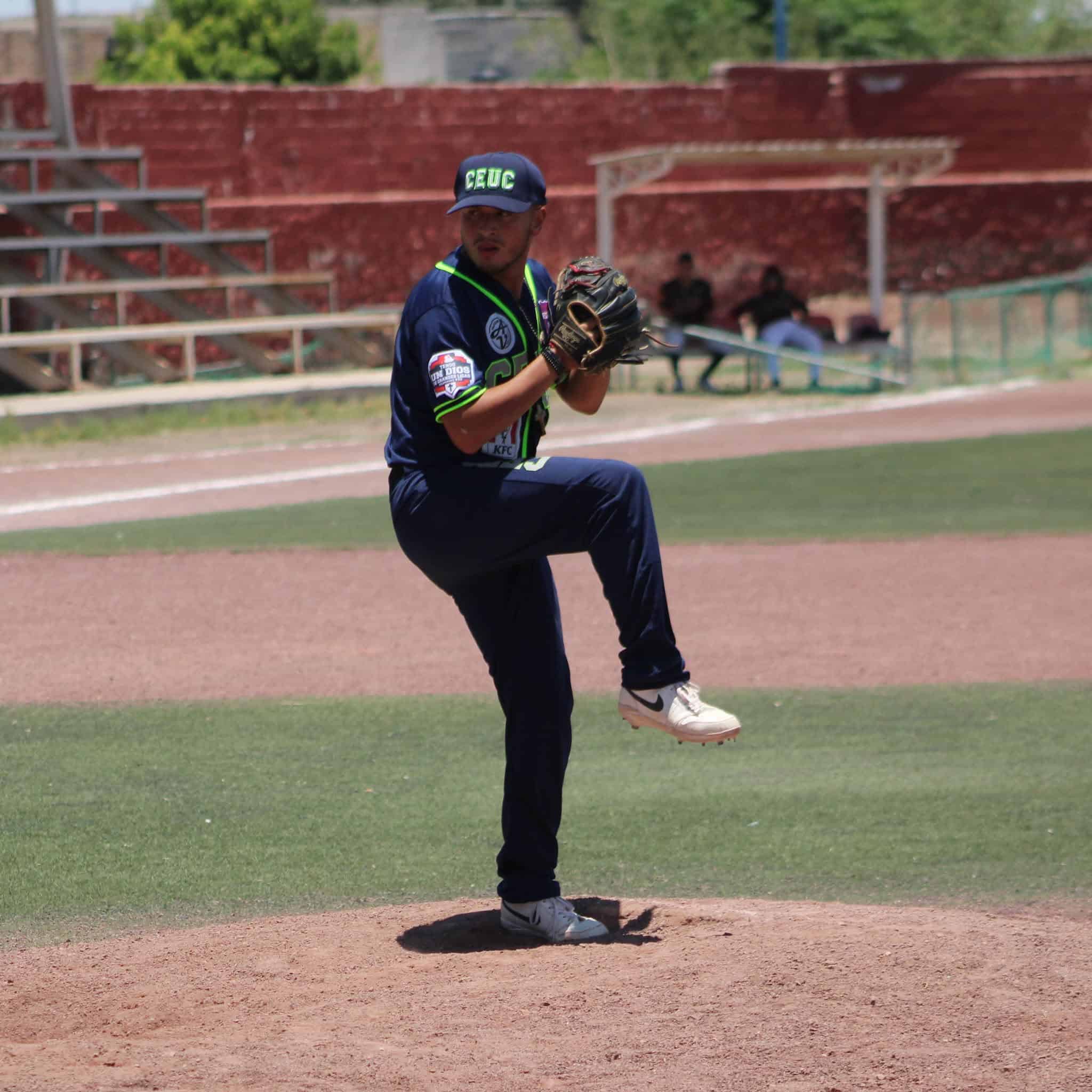 Halcones del CEUC buscan triunfo ante Indios de M&uacute;zquiz en casa